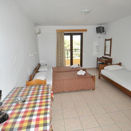 Pennystella Apartments Agia Pelagia  Exterior photo