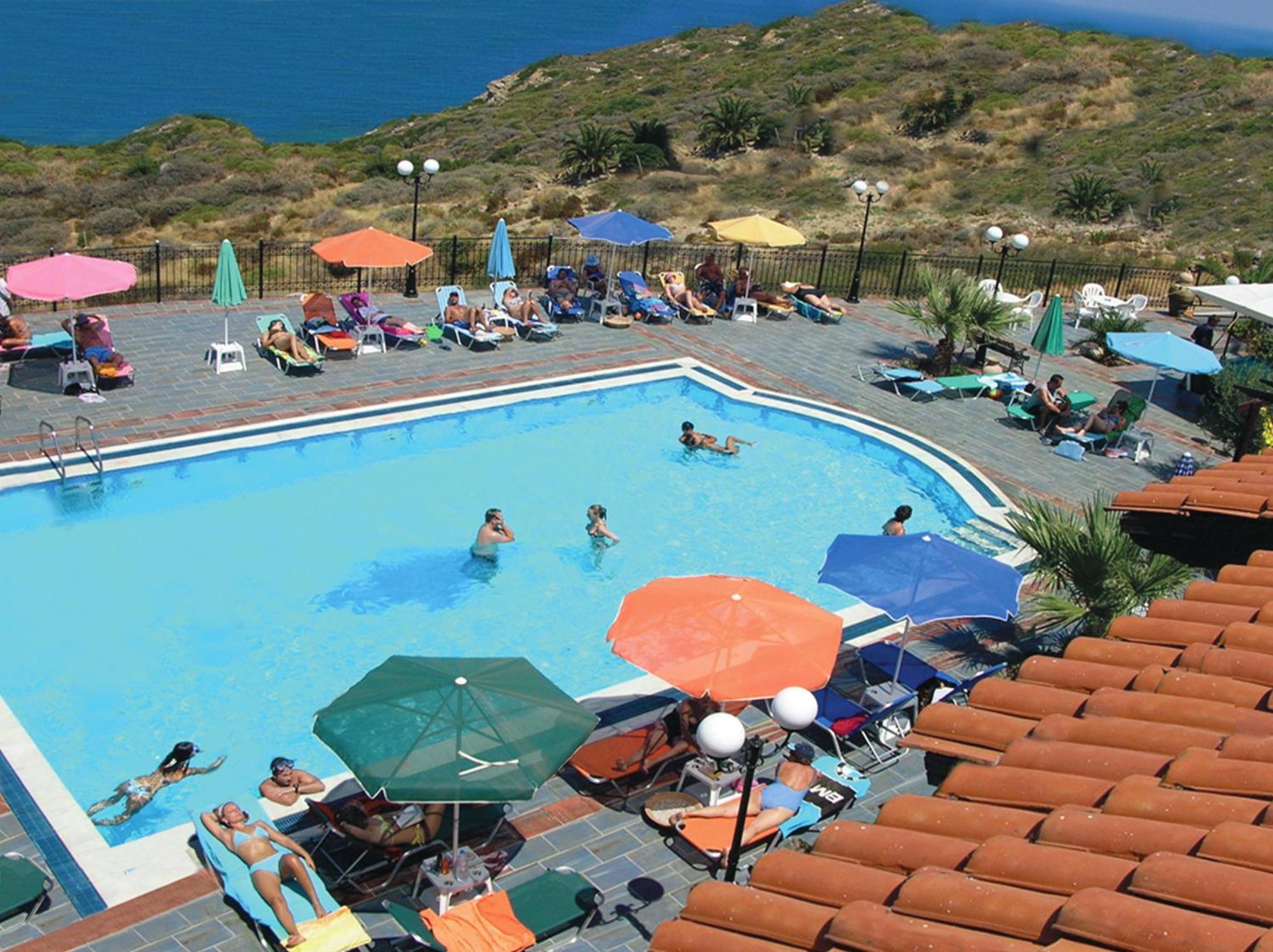Pennystella Apartments Agia Pelagia  Exterior photo