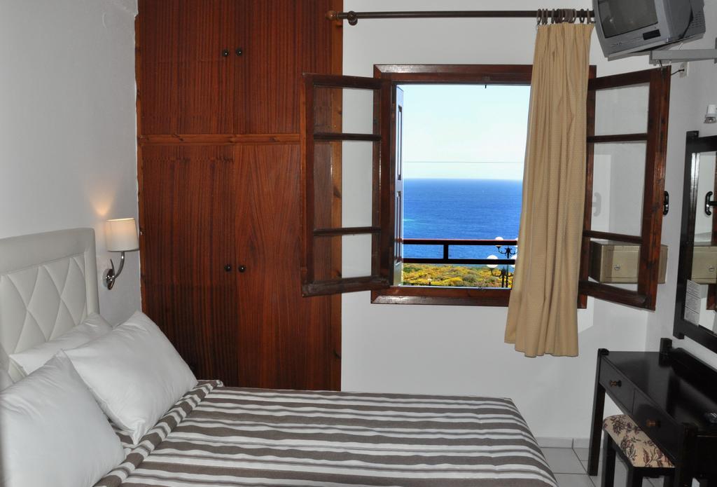 Pennystella Apartments Agia Pelagia  Exterior photo