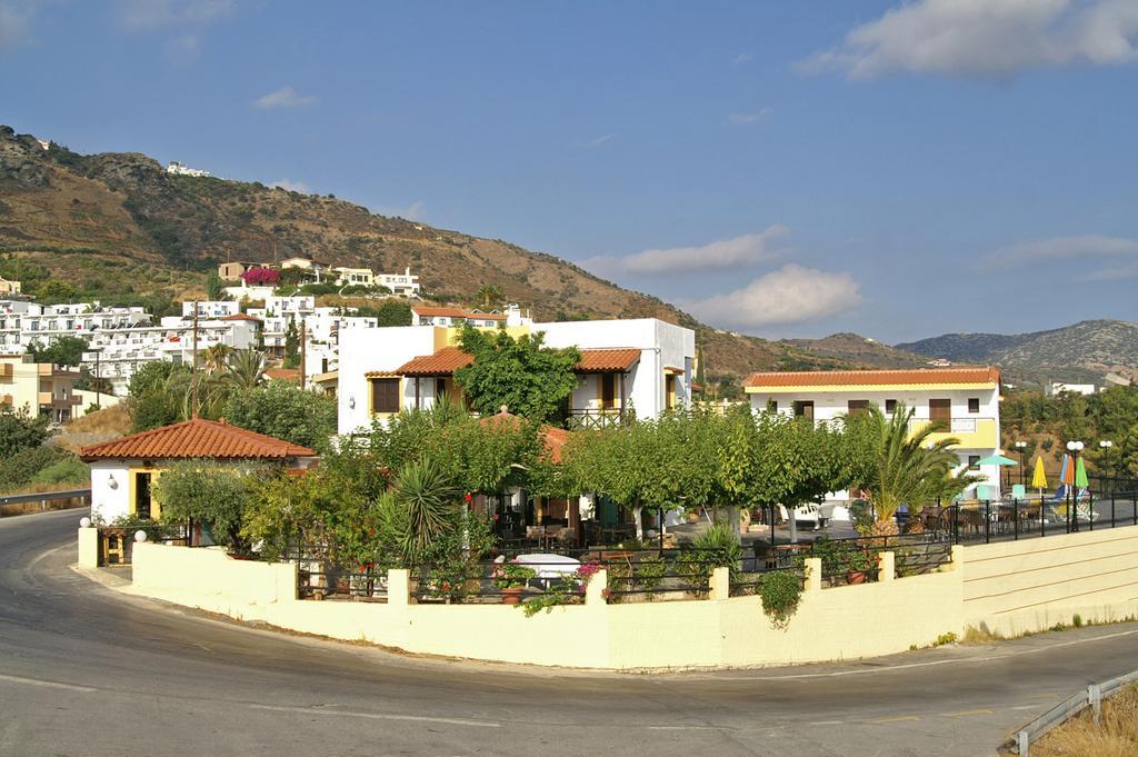 Pennystella Apartments Agia Pelagia  Exterior photo