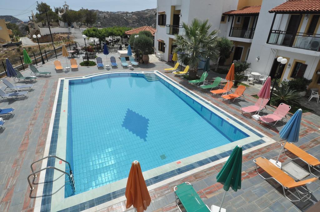 Pennystella Apartments Agia Pelagia  Exterior photo