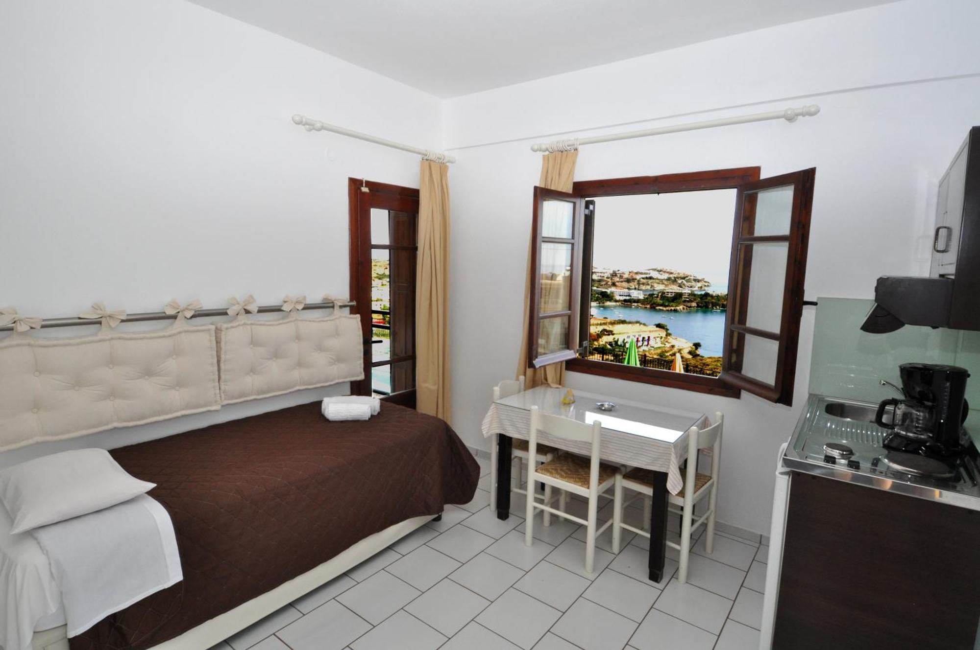 Pennystella Apartments Agia Pelagia  Exterior photo